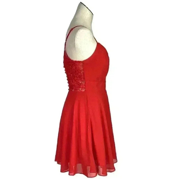 Lulus Skater Dress Womens M Red Lace Button Back Cocktail Flirting with Forever - Picture 3 of 11
